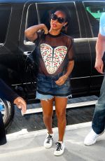 JADA PINKETT SMITH Arrives at Los Angeles International Airport 06/21/2015