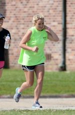 JAMIE LYNN SPEARS Out Jogging in Hammond 06/23/2015