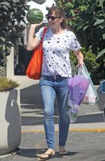 JENNIFER GARNER Leaves Farmer