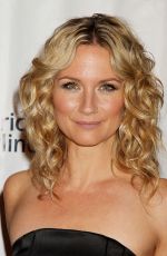JENNIFER NETTLES at Songwriters Hall of Fame in New York