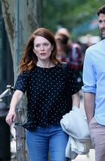 JULIANNE MOORE and Bart Freundlich Out for Dinner in Greewnich Village