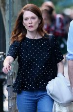 JULIANNE MOORE and Bart Freundlich Out for Dinner in Greewnich Village