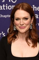 JULIANNE MOORE at Alzheimer