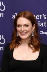 JULIANNE MOORE at Alzheimer