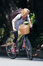 JULIE BOWEN Riding a Bike Put in Los Angeles 060/01/2015
