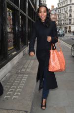 KERRY WASHINGTON Out Shopping in London 06/02/2015