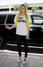 KESHA Arrives at Los Angeles International Airport 06/18/2015