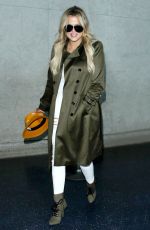 KHLOE KARDASHIAN Arrives at Los Angeles International Airport 05/31/2015