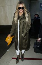 KHLOE KARDASHIAN Arrives at Los Angeles International Airport 05/31/2015