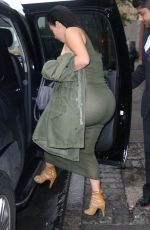 KIM KARDASHIAN Out and About in New York 06/02/2015