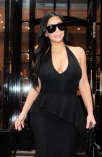 KIM KARDASHIAN Out Shopping in London 06/26/2015