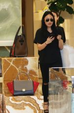 KIM KARDASHIAN Shoping at Celine on Rodeo Drive in Beverly Hills 06/12/2015
