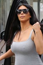 KIM KARDASHIAN Shoping at Celine on Rodeo Drive in Beverly Hills 06/12/2015