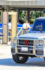 KYLIE JENNER Leaves Kanye West