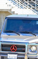 KYLIE JENNER Leaves Kanye West