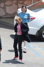 LILY-ROSE DEEP Leaves Mels Drive-in in Hollywood 05/31/2015