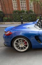 MARIA SHARAPOVA Drives a Oorsche Out in London 06/25/2015
