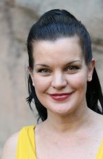 PAULEY PERRETTE at Glaza 45th Annual Beastly Ball at the Los Angeles Zoo