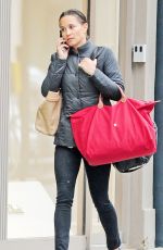 PIPPA MIDDLETON Out Shopping in London 06/01/2015