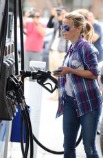 REESE WITHERSPOON at a Gas Station in Brentwood 06/13/2015