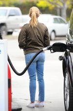 REESE WITHERSPOON at a Gas Station in Brentwood 06/27/2015
