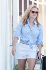 REESE WITHERSPOON Out and About in Los Angeles 06/20/2015