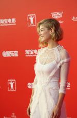 ROSAMUND PIKE at 2015 Shanghai Iinternational Film Festival Closing Ceremony
