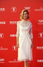ROSAMUND PIKE at 2015 Shanghai Iinternational Film Festival Closing Ceremony