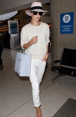 ROSIE HUNTINGTON-WHITELEY Arrives at LAX Airport in Los Angeles 06/28/2015