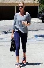 ROSIE HUNTINGTON-WHITELEY Leaves a Gym in Los Angeles 06/19/2015