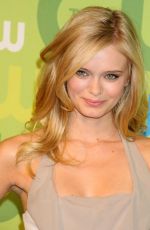 SARA PAXTON at CW Network’s 2015 Upfront in New York