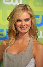 SARA PAXTON at CW Network’s 2015 Upfront in New York