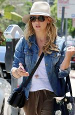 SARAH MICHELLE GELLAR Out and About in Los Angeles 06/24/2015