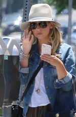 SARAH MICHELLE GELLAR Out and About in Los Angeles 06/24/2015
