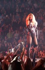 SHANIA TWAIN - Rock This Country 2015 Tour