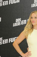 SOFIA VERGARA and REESE WITHERSPOON at Hot Pursuit Photocall in Mexico City