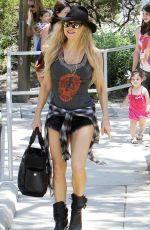 STACY FERGIE FERGUSON Out at a Park in Brentwood 06/19/2015