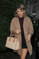 TAYLOR SWIFT Visits a Friend in London 06/27/2015
