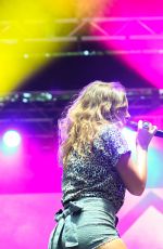 TOVE LO at Sweetlife Festival 2015 in Columbia