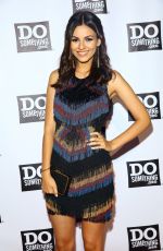 VICTORIA JUSTICE at dosomething.org Spring Dinner in New York