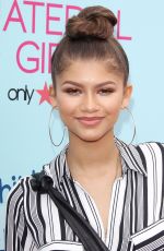 ZENDAYA COLEMAN at Children Mending Hearts Empathy Rocks Fundraiser in Malibu