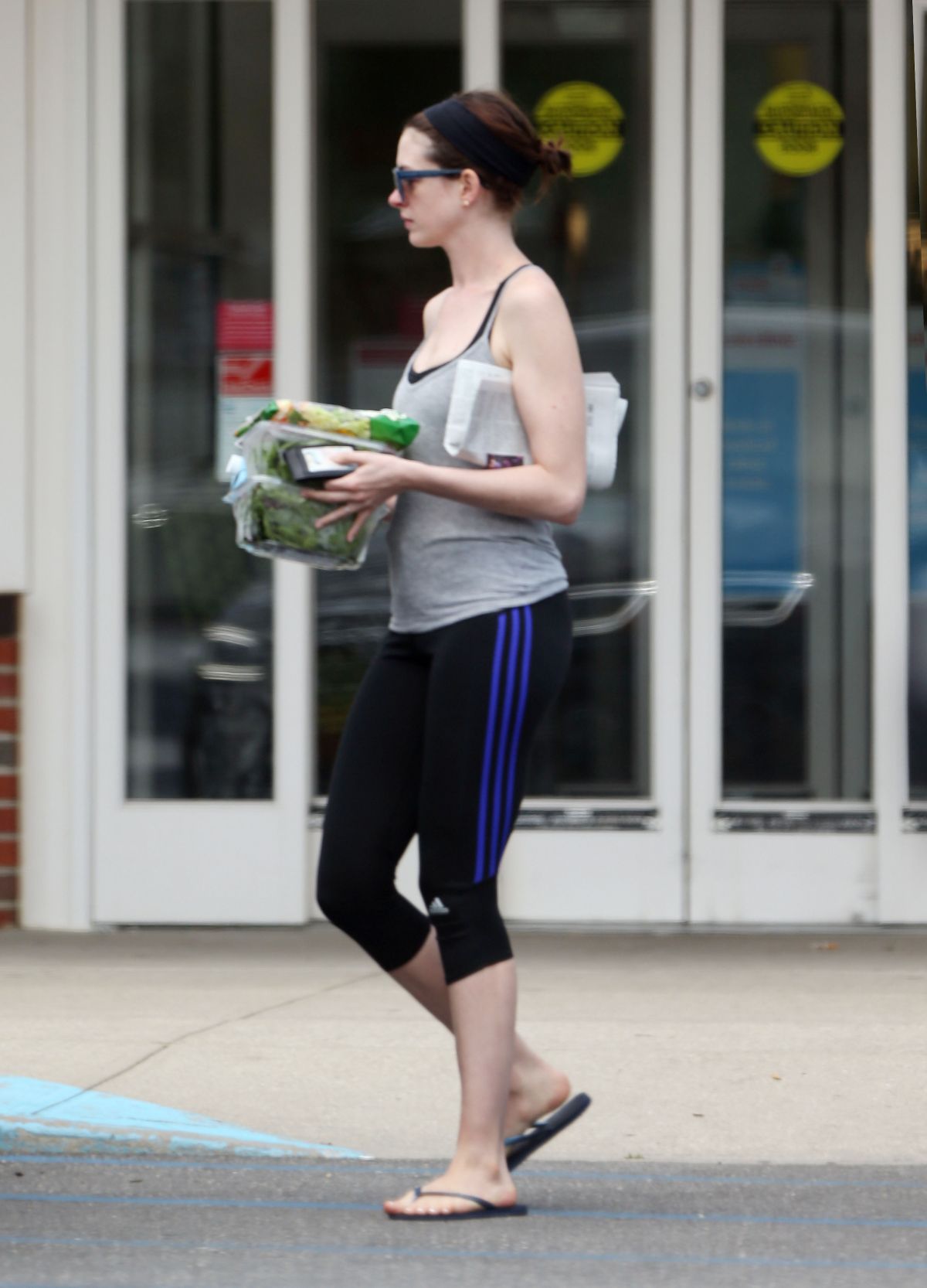 Can you believe this is Anne Hathaway? I can't