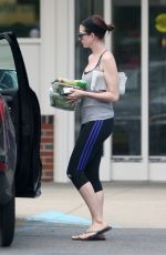ANNE HATHAWAY Out Shopping in New York 07/13/2015