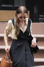 ASHLEY OLSEN Leaves Her House in New York 07/30/2015