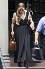 ASHLEY OLSEN Leaves Her House in New York 07/30/2015