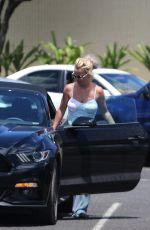 BRITNEY SPEARS Out Shopping in Hawaii 07/25/2015