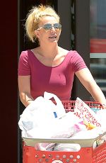 BRITNEY SPEARS Shopping at Target in Thousand Oaks 07/08/2015