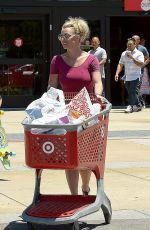 BRITNEY SPEARS Shopping at Target in Thousand Oaks 07/08/2015