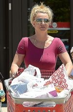 BRITNEY SPEARS Shopping at Target in Thousand Oaks 07/08/2015