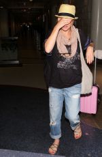 CHRISTINA APPLEGATE at Los Angeles International Airport 07/25/2015
